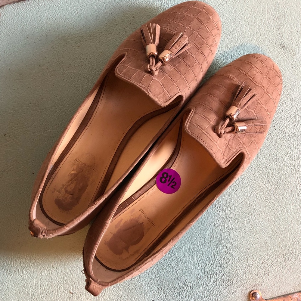 Vince Camuto Signature tan suede loafers sz 8.5